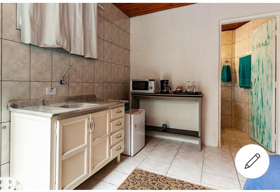 Edícula privativa quitinete Apartamento Campos do Jordão Exterior foto